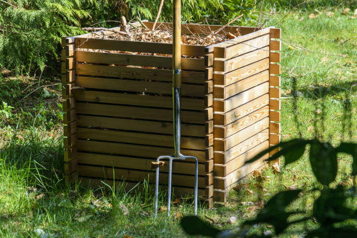 dobar Holz-Komposter Lärchi